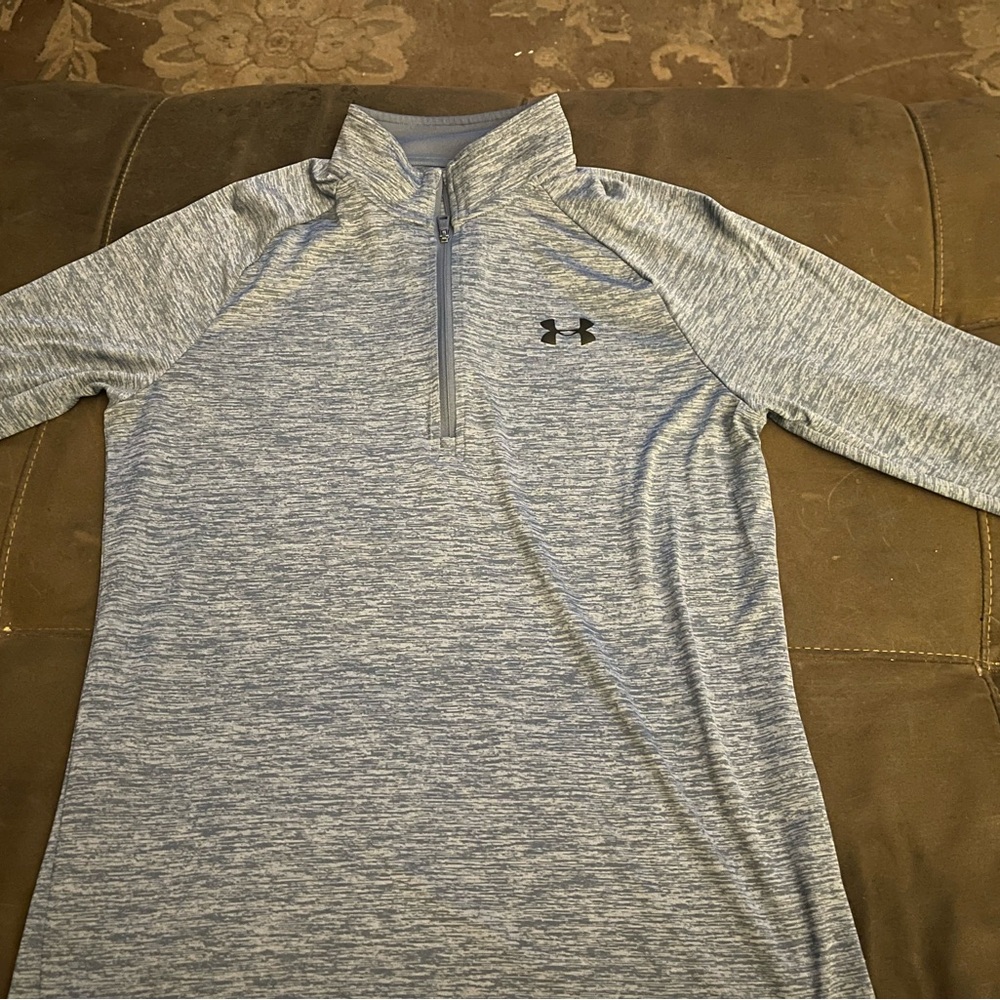 Under Armour Men’s playoff 2.0 half zip golf midlayer pullover. Blue Heather